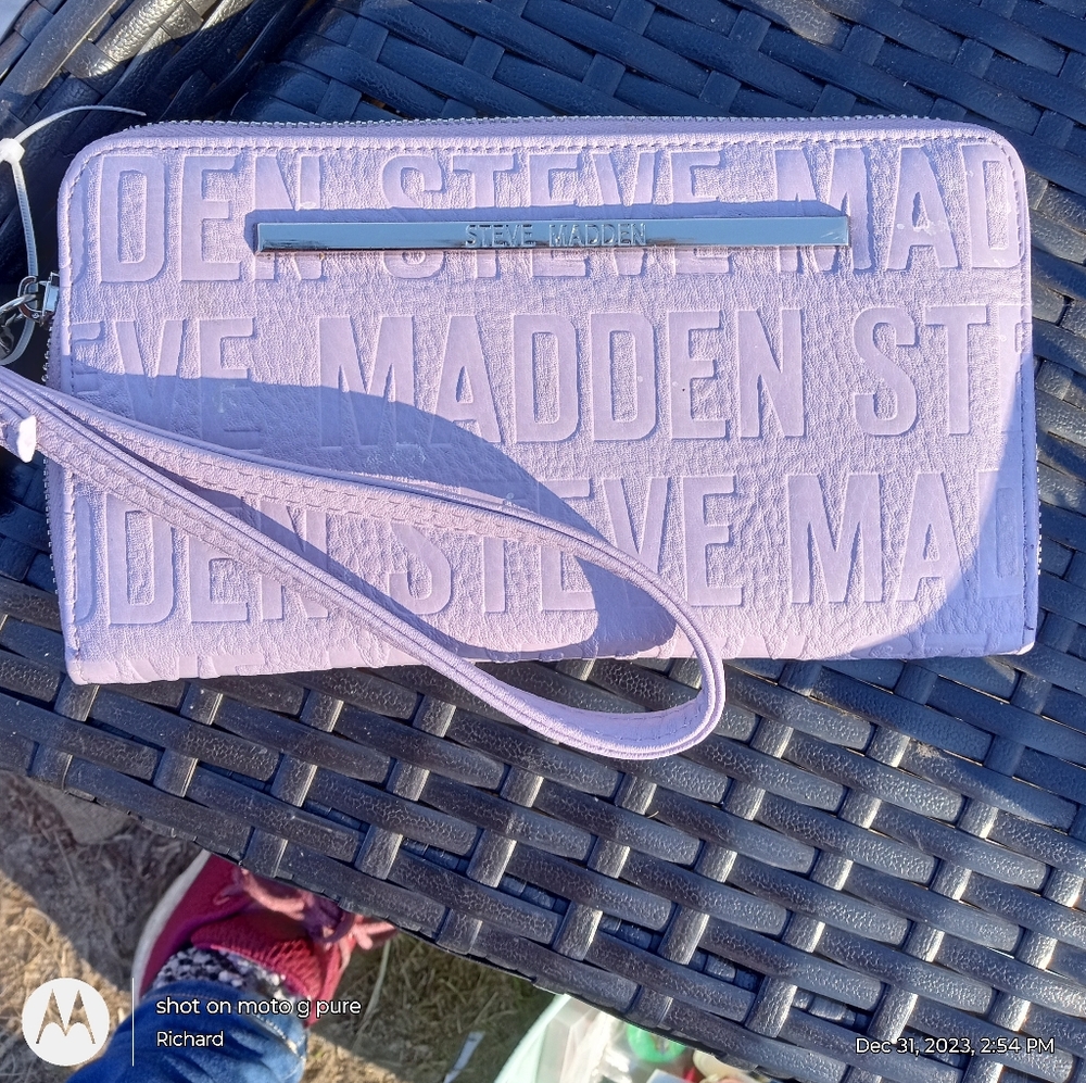 Steve Madden Large Wallet